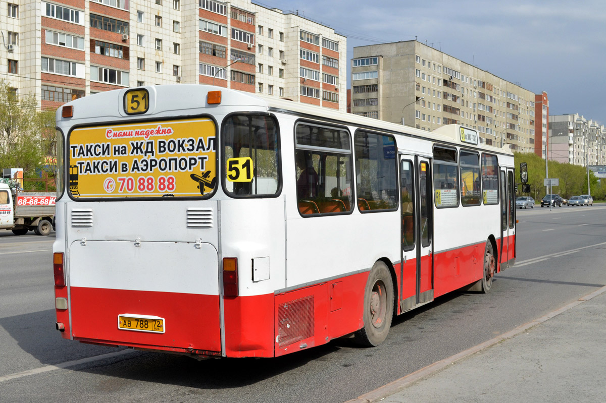 Тюменская область, Mercedes-Benz O305 № АВ 788 72