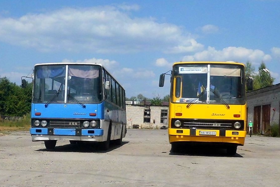 Черкасская область, Ikarus 255.72 № AA 4295 KT; Черкасская область, Ikarus 260.50 № AA 1850 OI