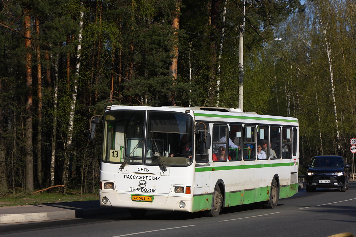 Ленинградская область, ЛиАЗ-5256.26 № 983