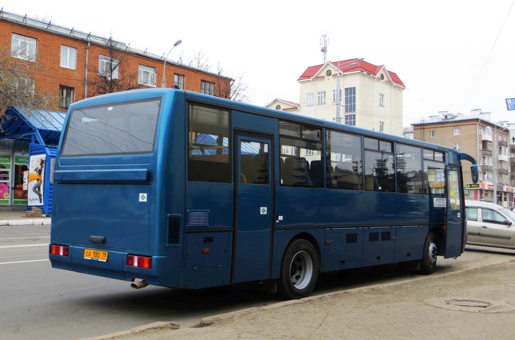 Удмуртия, КАвЗ-4238-71 № СА 180 18