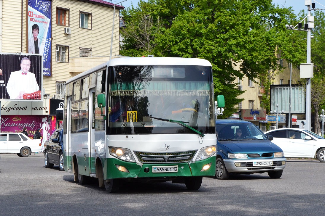 Автобус шымкент. Чимкент проспект Республики 13. Автобус 565. Шымкент проспект Кунаева фото.