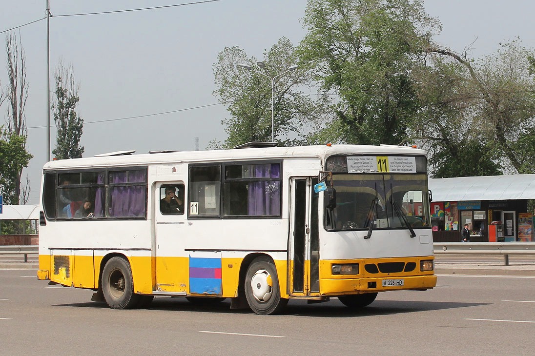 Almaty, Daewoo BS090 Royal Midi (Busan) # 7020