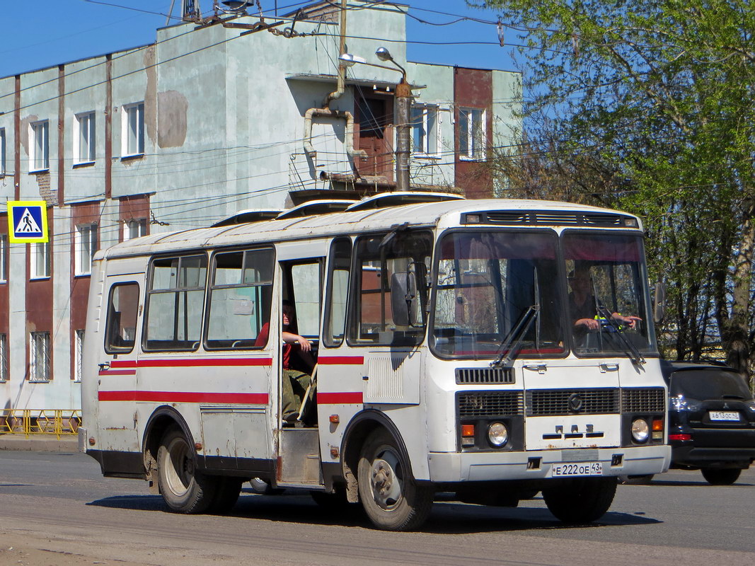 Кировская область, ПАЗ-3205-110 № Е 222 ОЕ 43