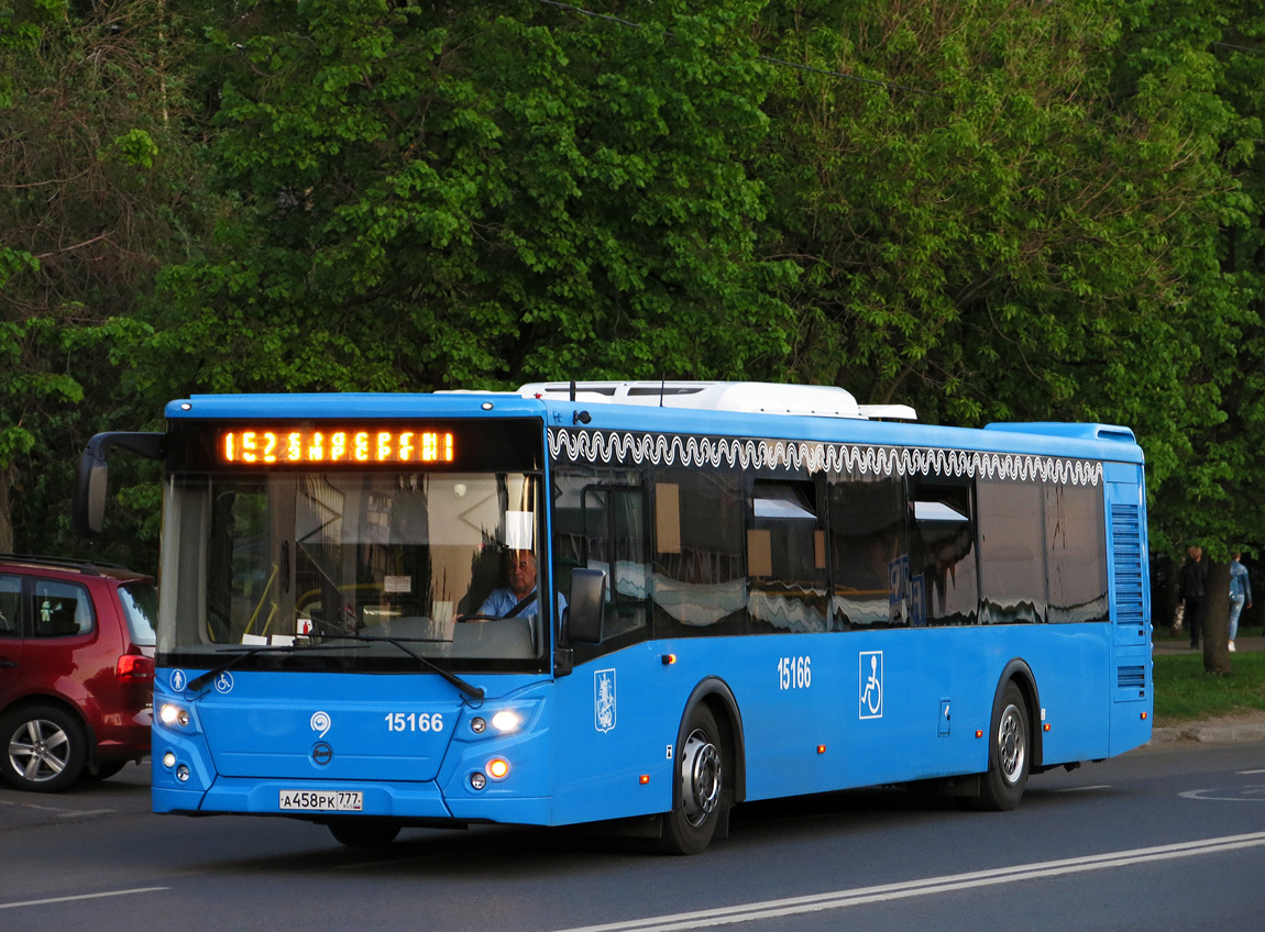 Moskwa, LiAZ-5292.22 (2-2-2) Nr 15166