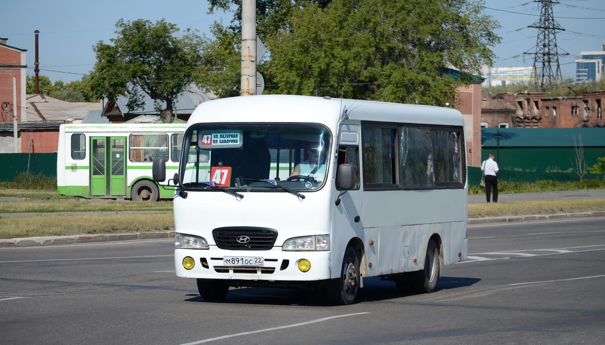 Алтайский край, Hyundai County SWB C08 (РЗГА) № М 891 ОС 22