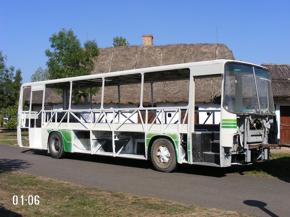 Венгрия, Ikarus 256.50V № P-00479 15; Венгрия — VIII. Nemzetközi Ikarus, Csepel és Veteránjármű Találkozó, Polgár (2015)