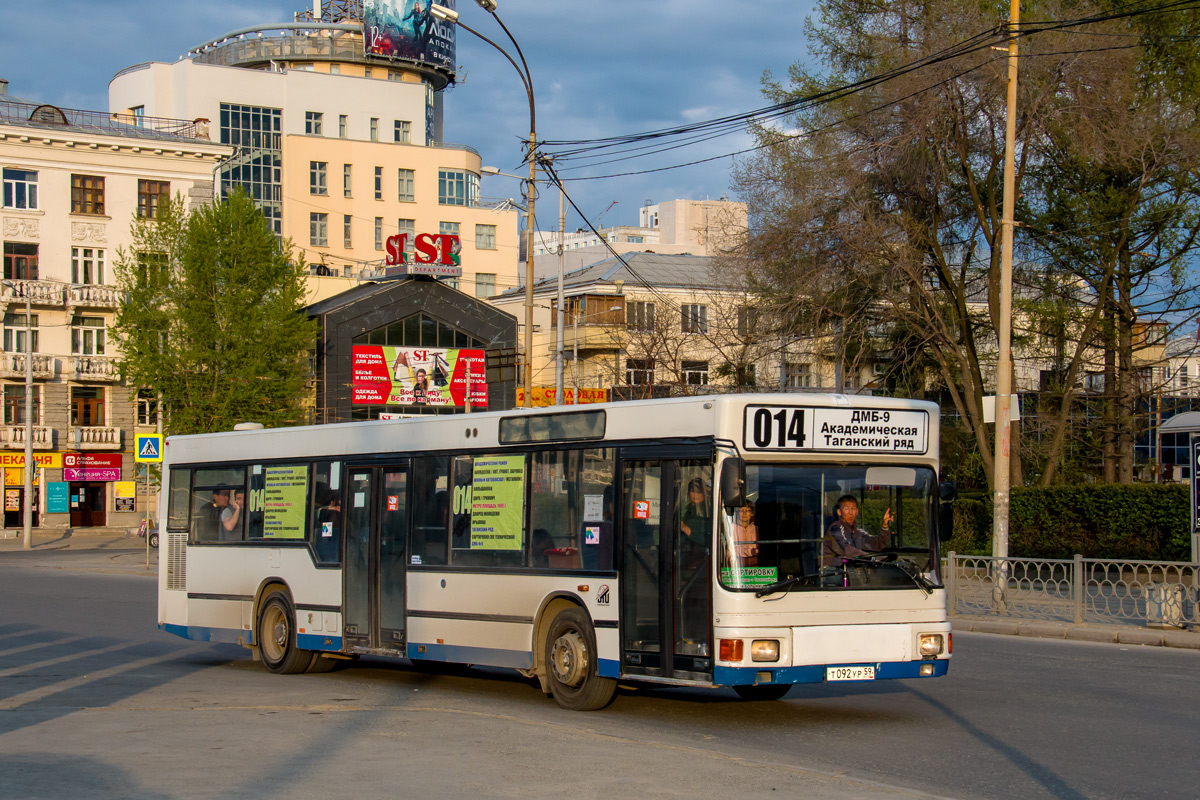 Свердловская область, MAN A10 NL222 № Т 092 УР 59