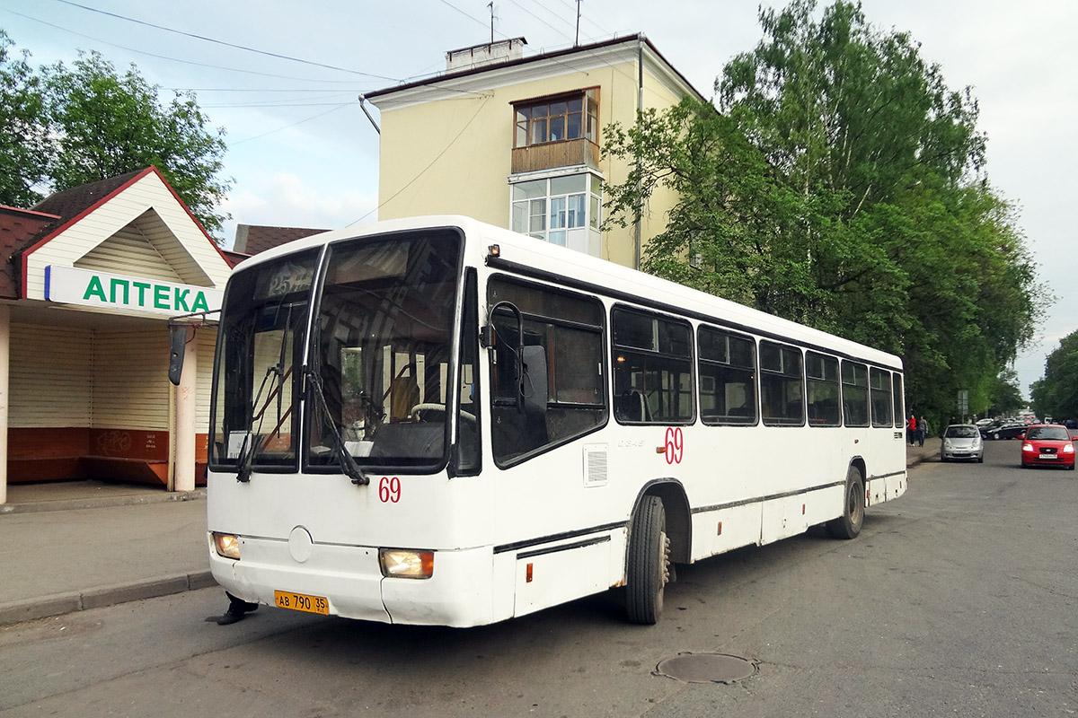 Вологодская область, Mercedes-Benz O345 № 69