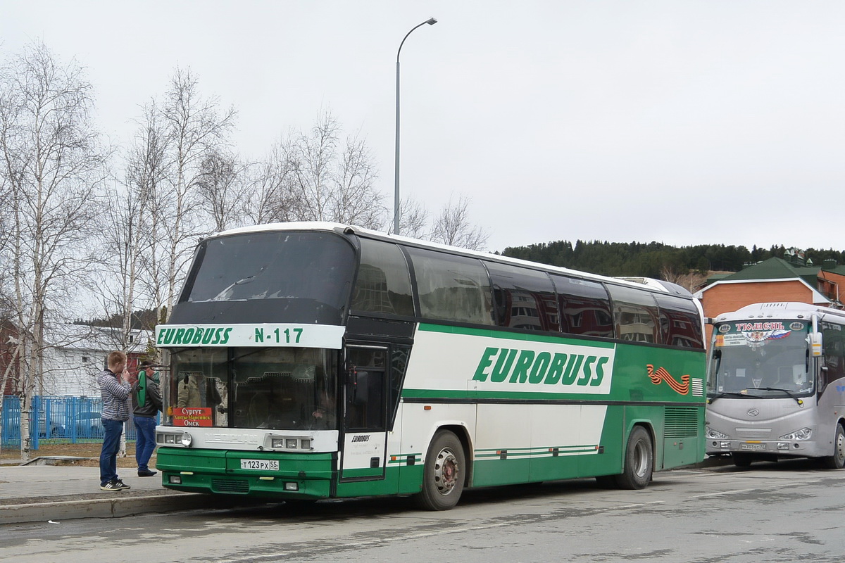 Омская область, Neoplan N117 Spaceliner № Т 123 РХ 55