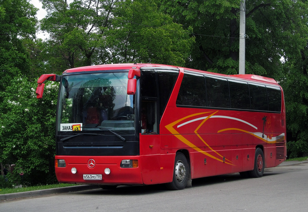 Московская область, Mercedes-Benz O350-15RHD Tourismo № В 563 МО 750