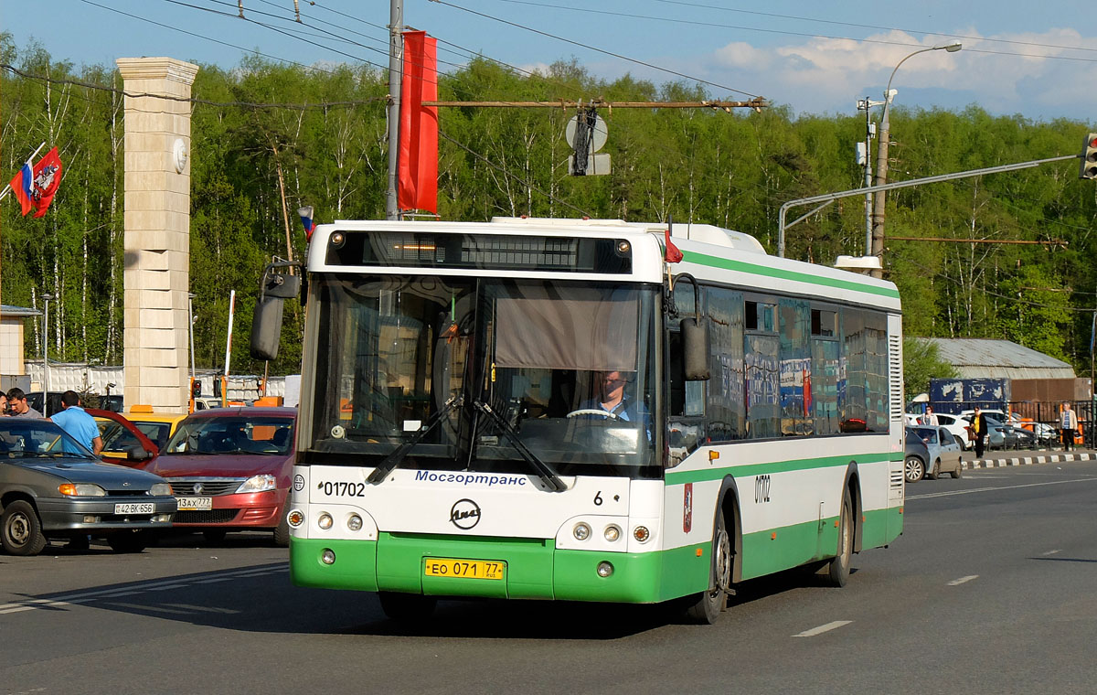 Москва, ЛиАЗ-5292.21 № 01702