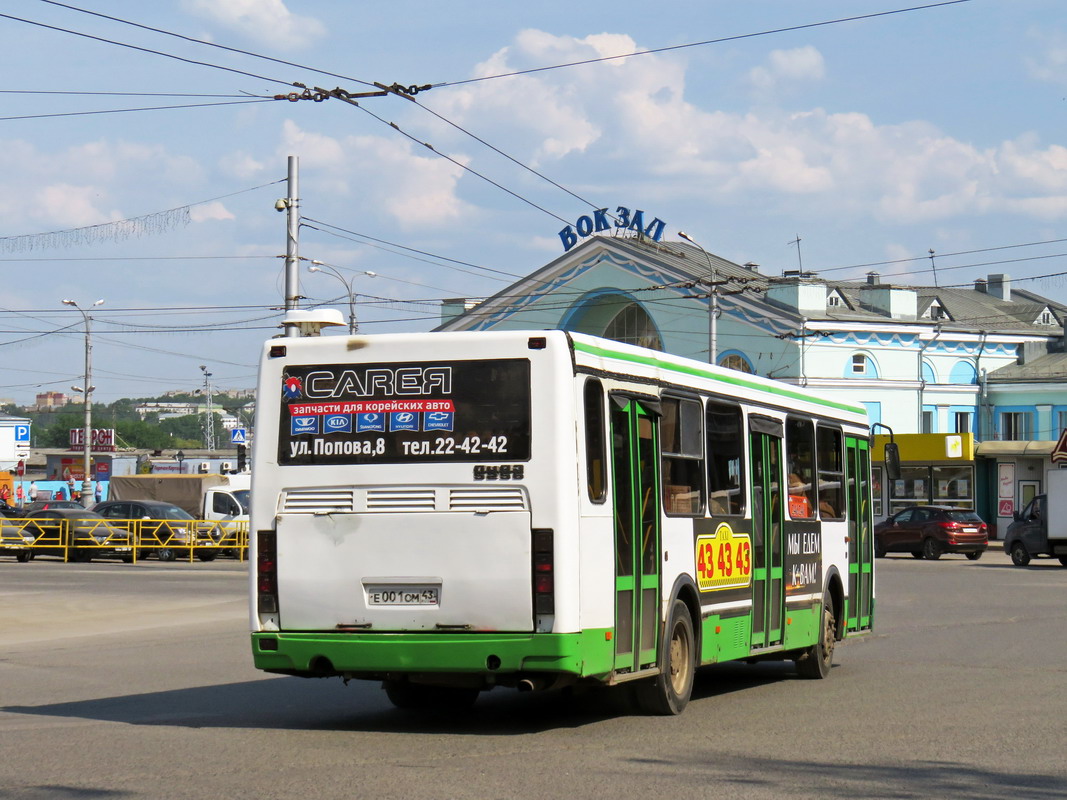 Кировская область, ЛиАЗ-5256.36 № Е 001 ОМ 43