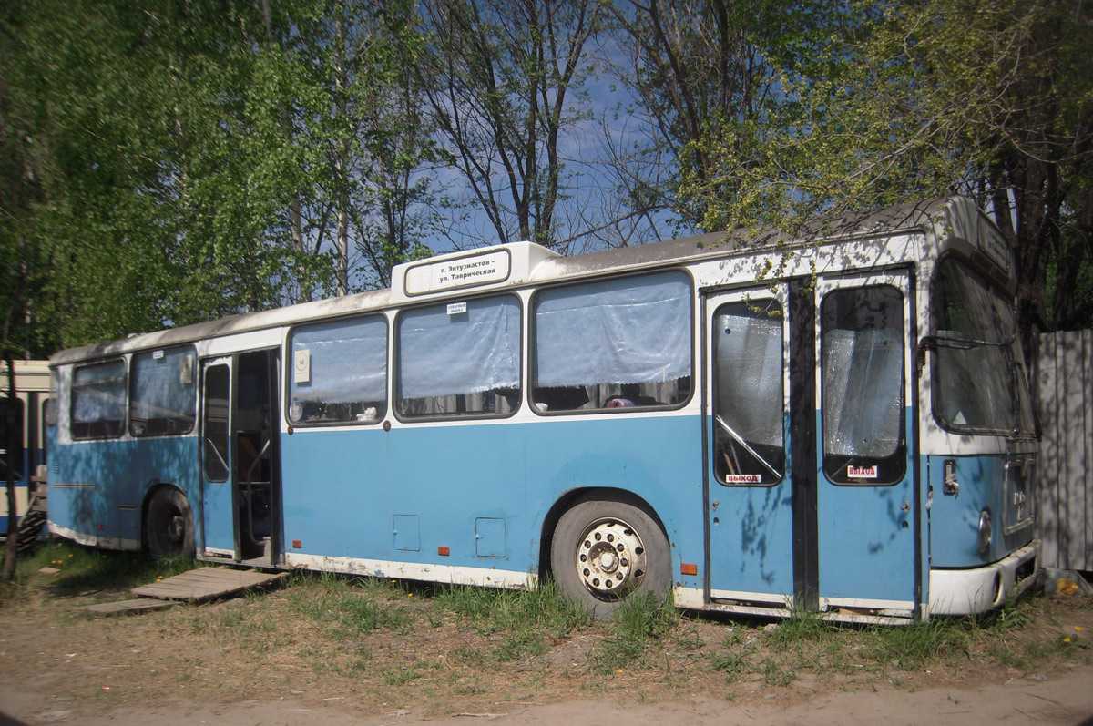 Тюменская область, MAN 192 SL200 № АМ 672 72