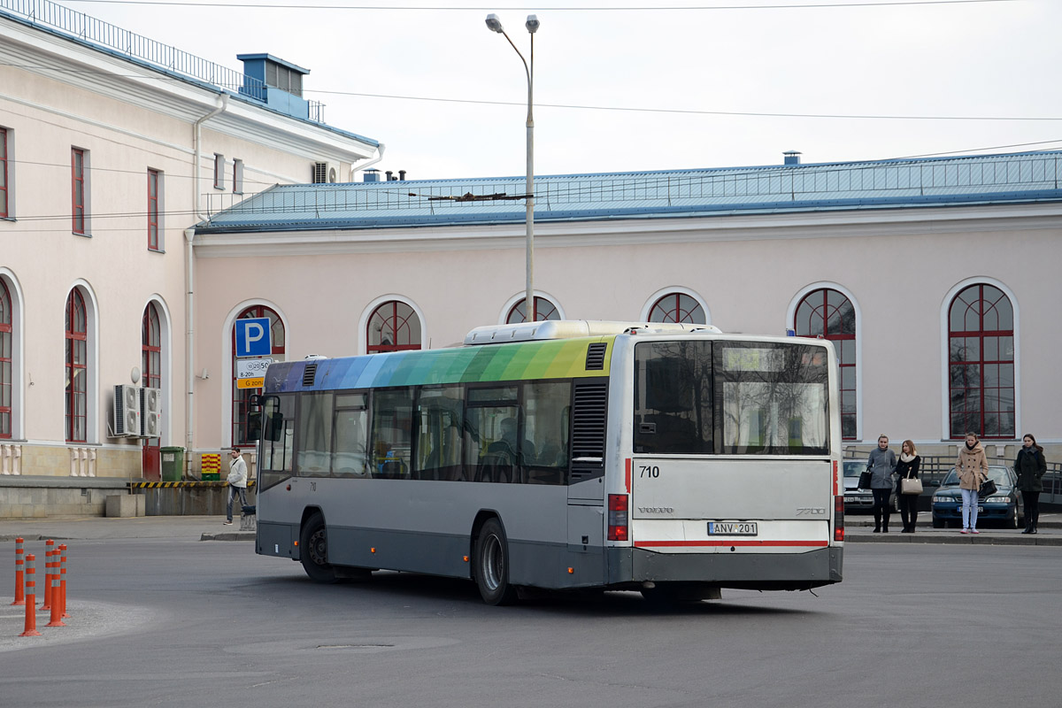 Lietuva, Volvo 7700 № 710