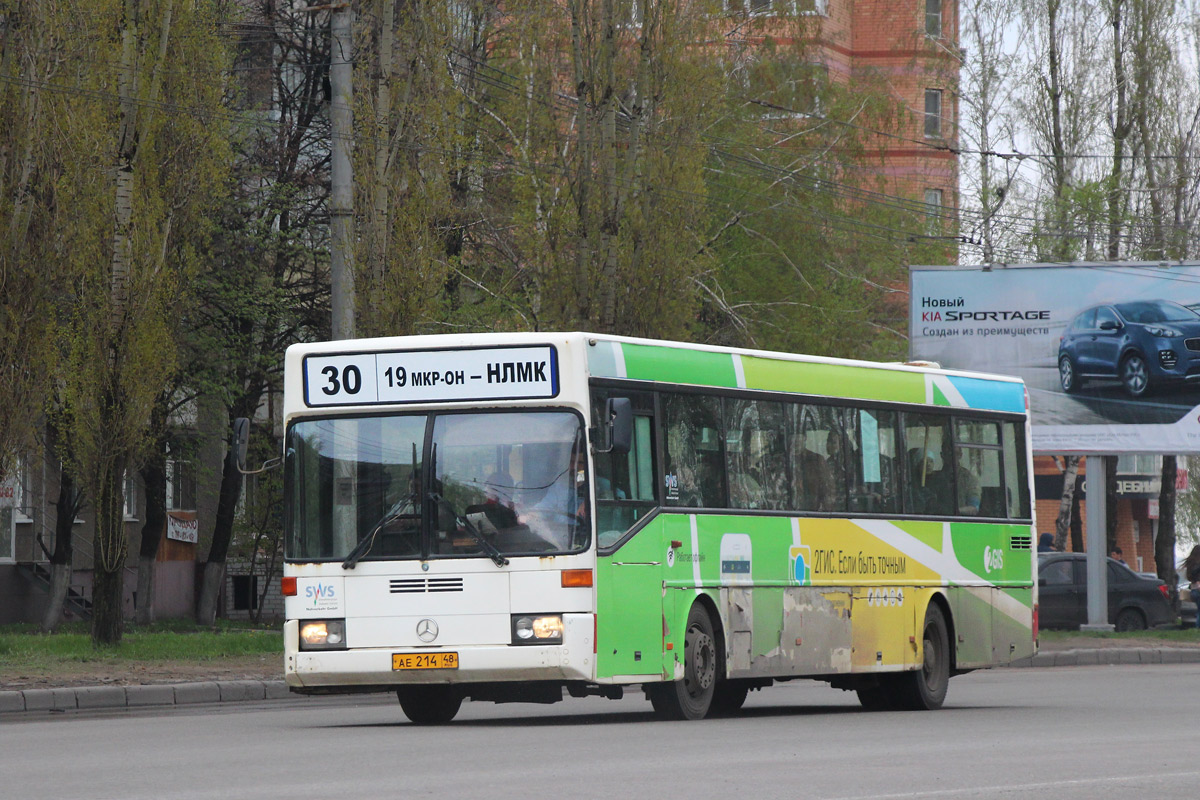 Lipetsk region, Mercedes-Benz O405 č. АЕ 214 48