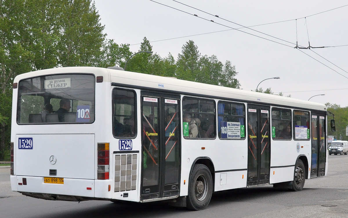 Omsk region, Mercedes-Benz O345 Nr. 1529