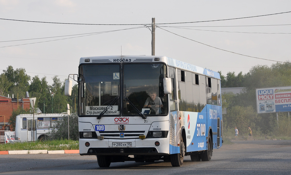 Omsk region, NefAZ-5299-30-32 Nr. 109