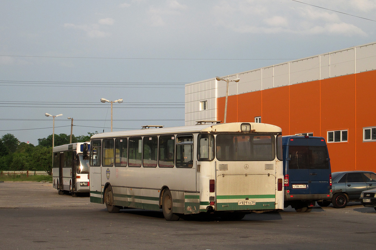 Калининградская область, Mercedes-Benz O305 № 208