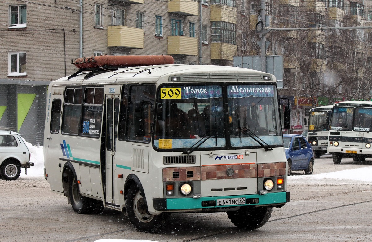 Томская область, ПАЗ-32053 № Е 641 МС 70