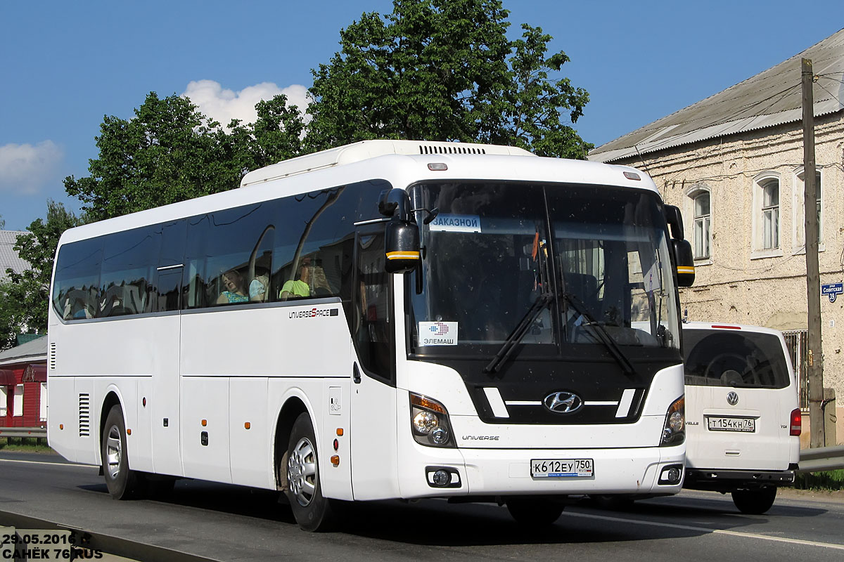 Московская область, Hyundai Universe Space Luxury № К 612 ЕУ 750