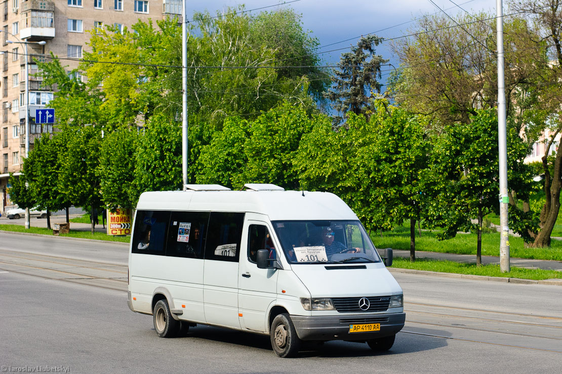 Obwód zaporoski, Mercedes-Benz Sprinter W904 412D Nr AP 4110 AA