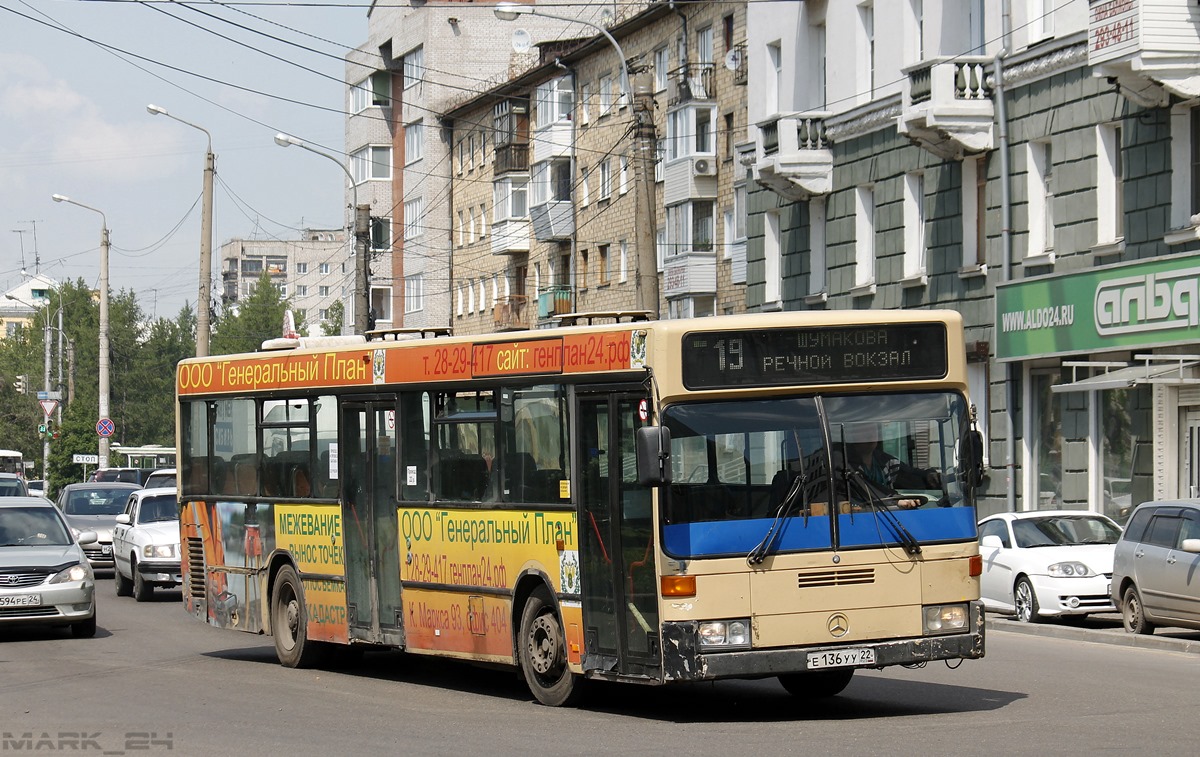 Красноярский край, Mercedes-Benz O405N № Е 136 УУ 22