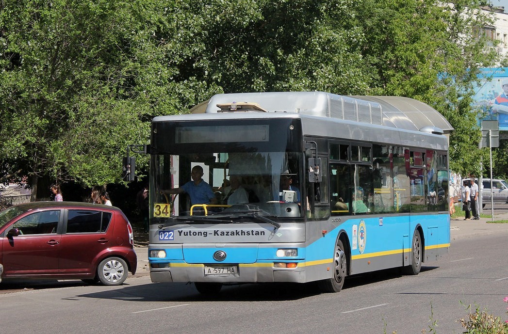 Алматы, Yutong ZK6120HGM № 022