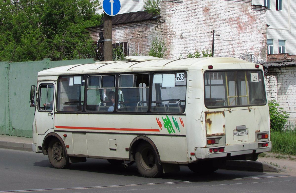 Nizhegorodskaya region, PAZ-32054 # В 923 КМ 152
