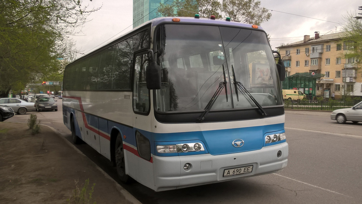 Алматы, Daewoo BH117H Royal Cruistar № A 690 EE