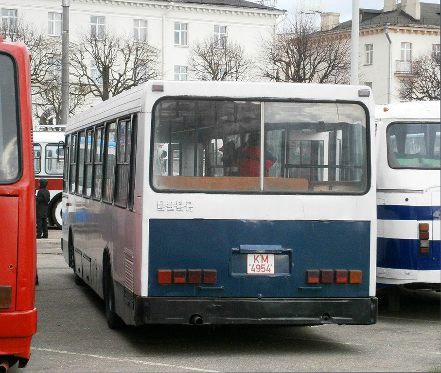 Минск, ЛиАЗ-52567 (Неман) № 051665; Минск — Выставка музейных автобусов и троллейбусов — 19.04.2015