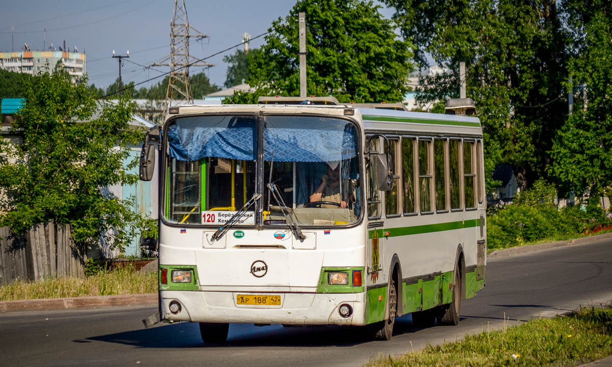 Кемеровская область - Кузбасс, ЛиАЗ-5256.36-01 № 42