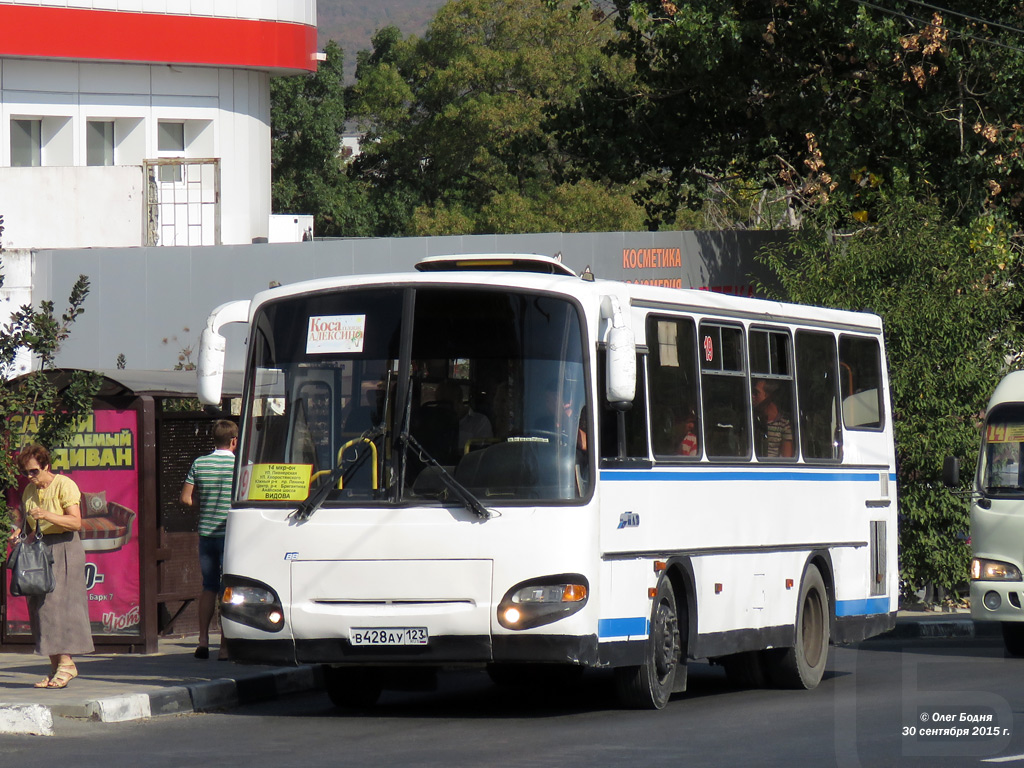 Краснодарский край, ПАЗ-4230-01 (2-2) № В 428 АУ 123