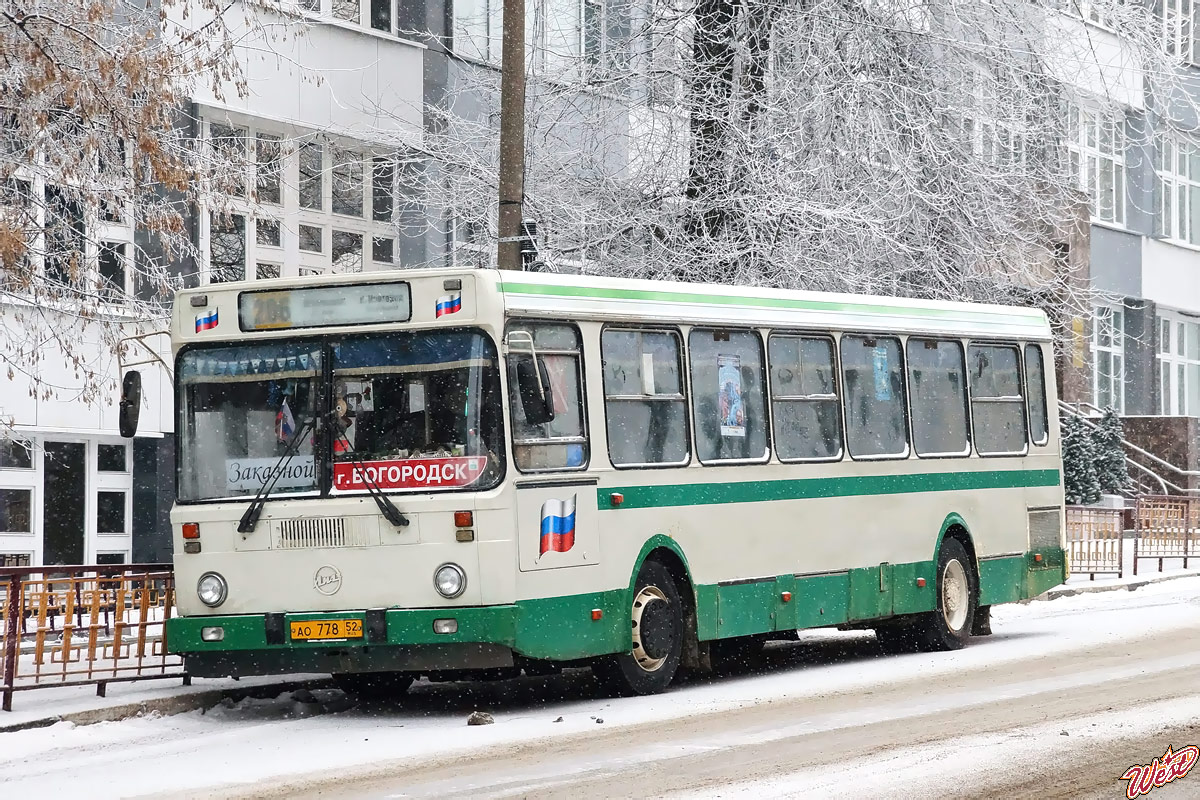 Nizhegorodskaya region, LiAZ-5256.40-01 № АО 778 52