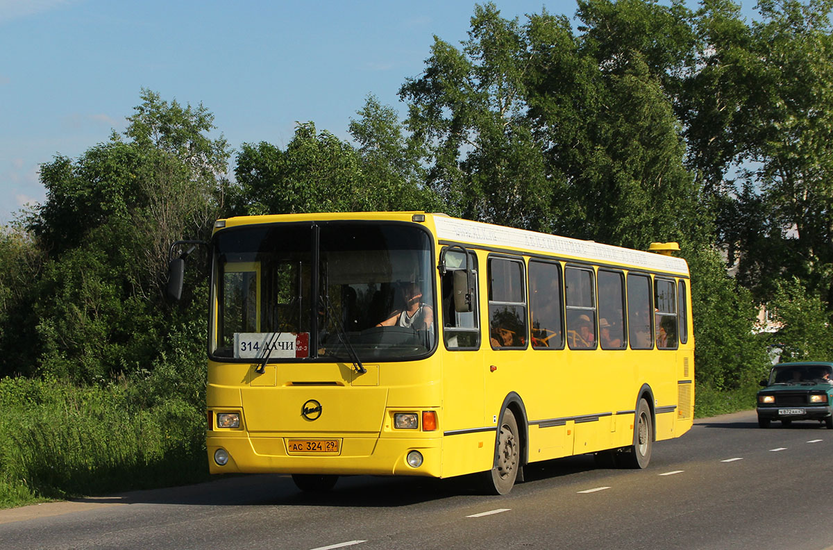 Архангельская область, ЛиАЗ-5256.35 № АС 324 29