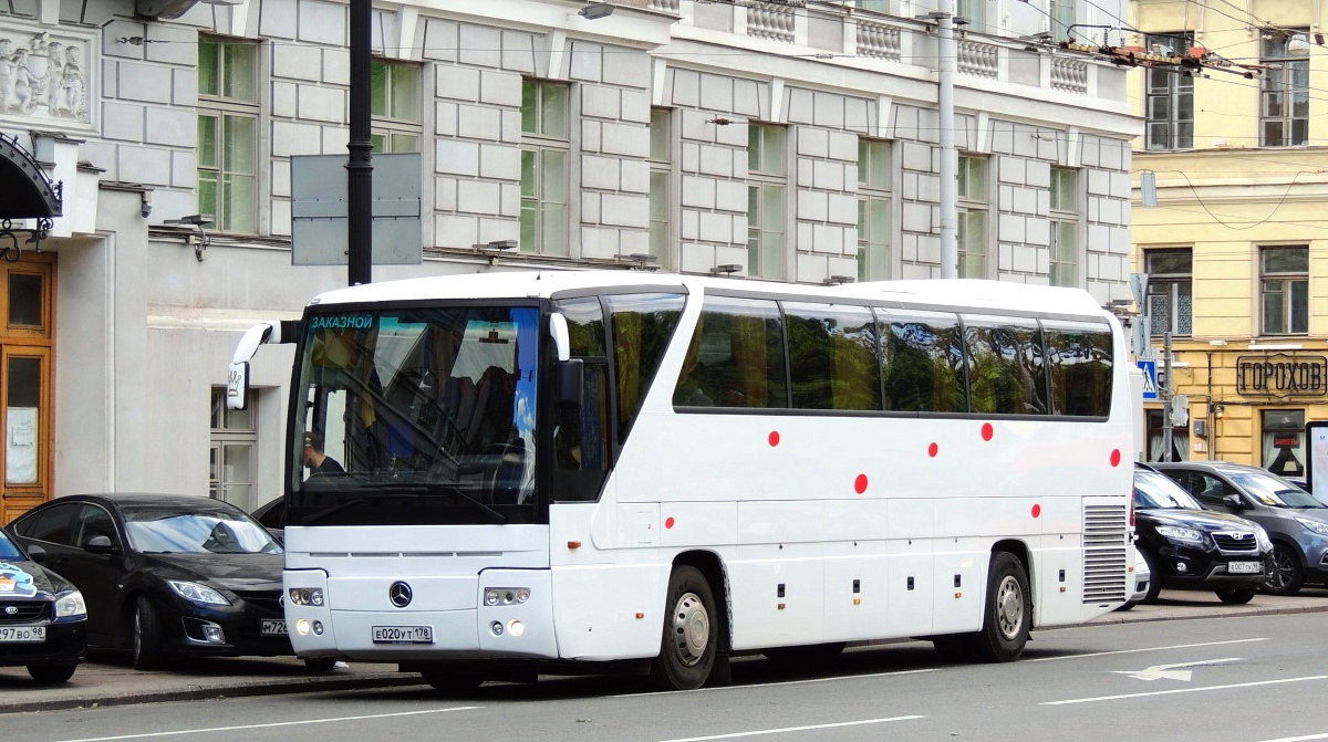 Санкт-Петербург, Mercedes-Benz O350-15RHD Tourismo № Е 020 УТ 178