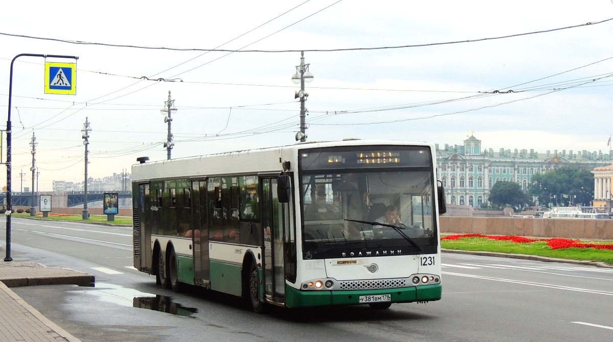 Санкт-Петербург, Волжанин-6270.06 