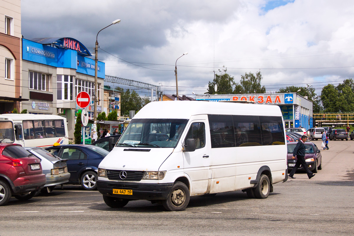 Калужская область, Mercedes-Benz Sprinter W904 408D № АА 447 40