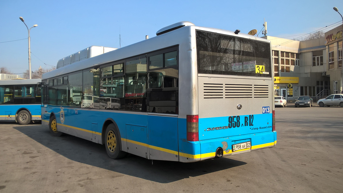 Алматы, Yutong ZK6120HGM № 013