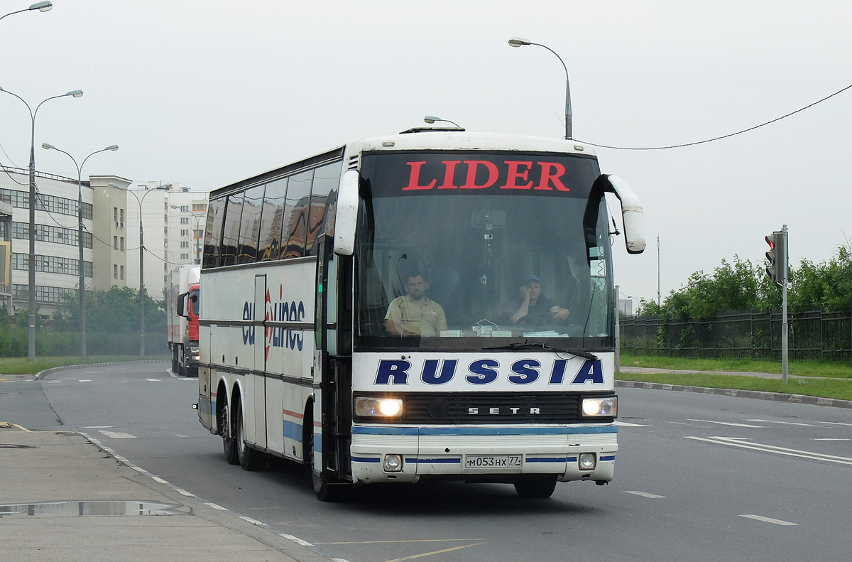 Чечня, Setra S215HDH № М 053 НХ 77