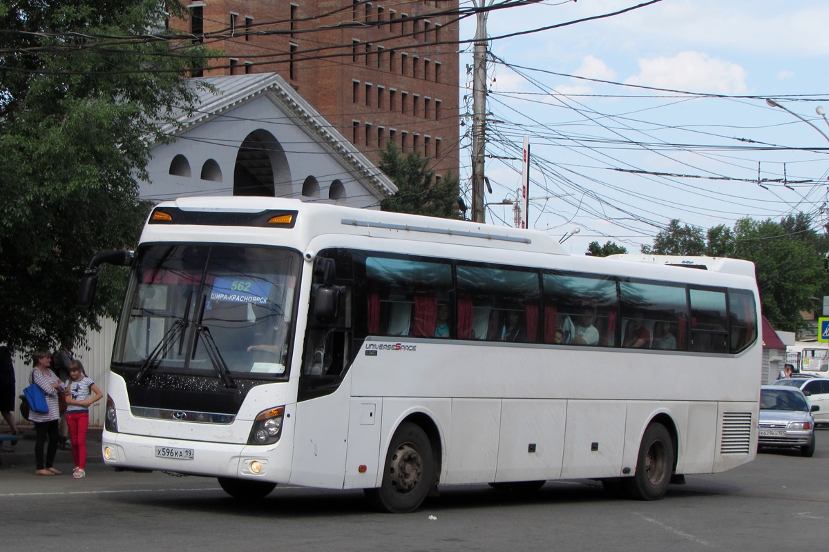 Хакасия, Hyundai Universe Express Noble № Х 596 КА 19 — Фото — Автобусный  транспорт