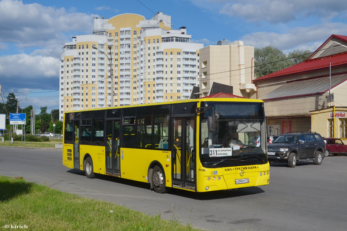 Санкт-Петербург, Golden Dragon XML6125CR № В 288 КМ 178