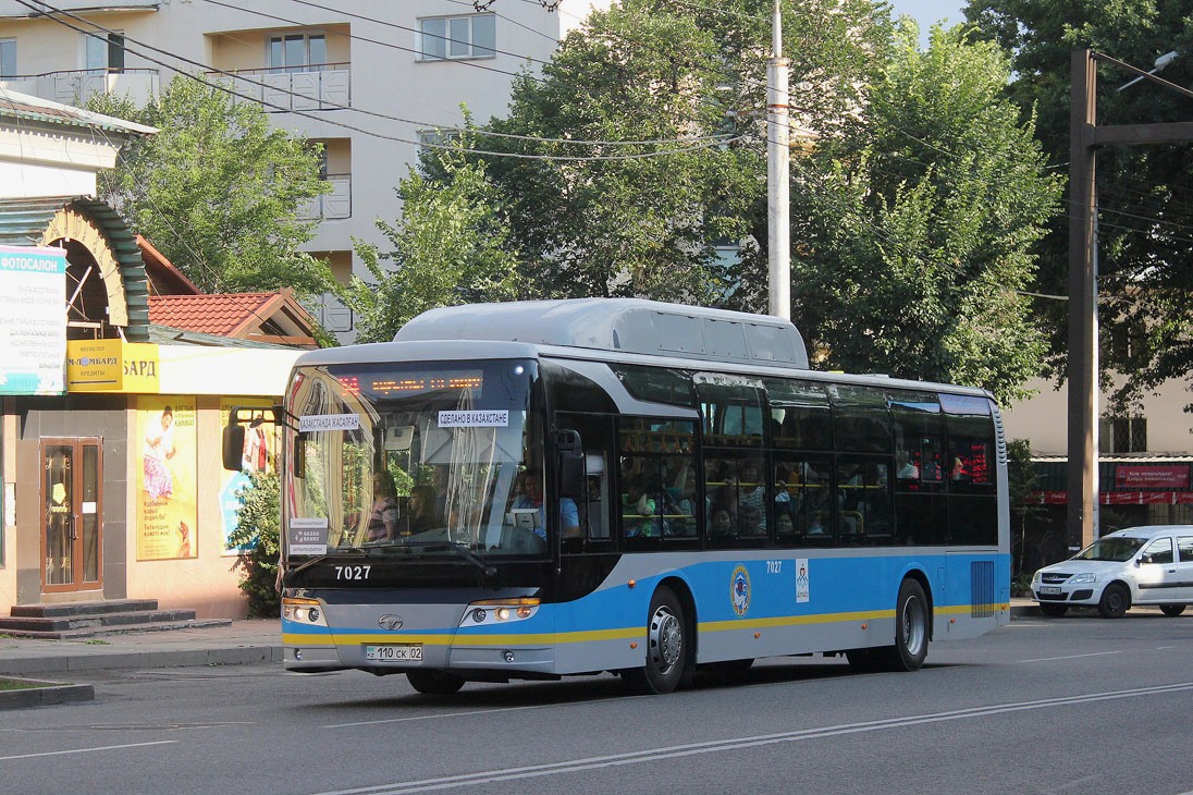 Алматы, Guilin Daewoo GDW6126CNG (СемАЗ) № 7027