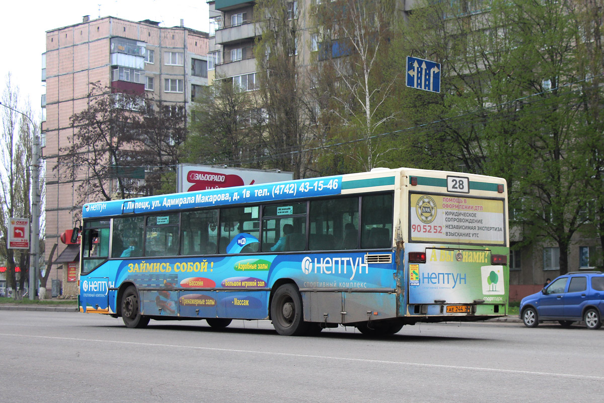 Липецкая область, Mercedes-Benz O405N № АЕ 244 48