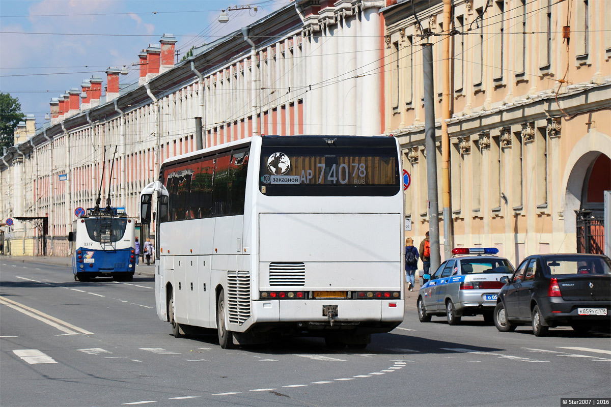Sankt Peterburgas, Renault Iliade Nr. АР 740 78