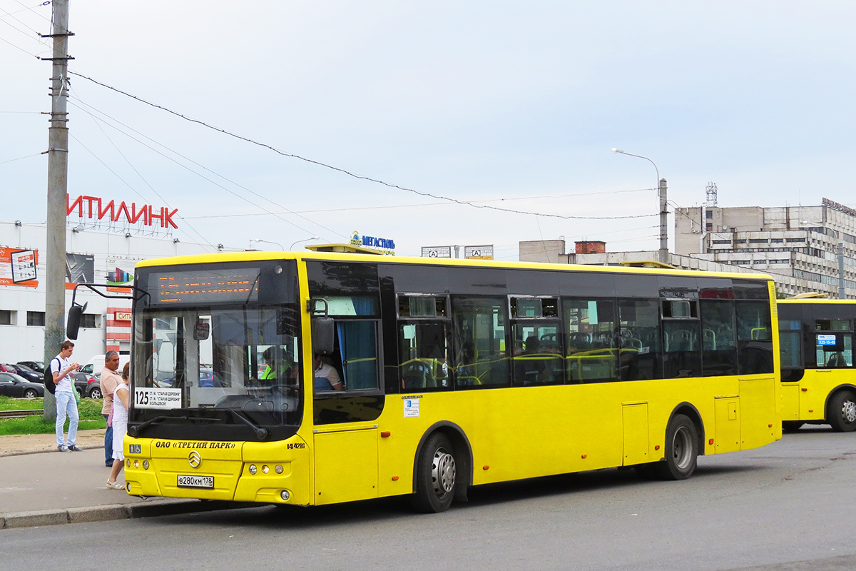 Санкт-Петербург, Golden Dragon XML6125CR № В 280 КМ 178