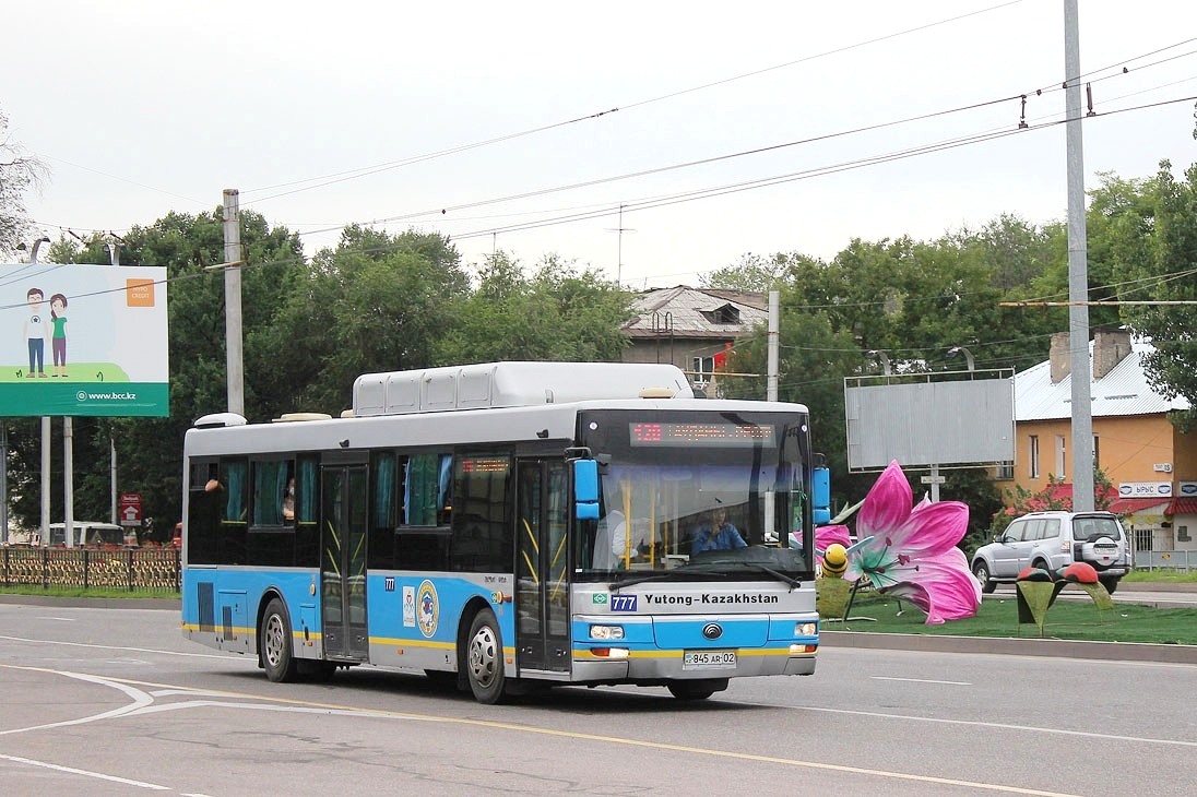 Алматы, Yutong ZK6118HGA № 777