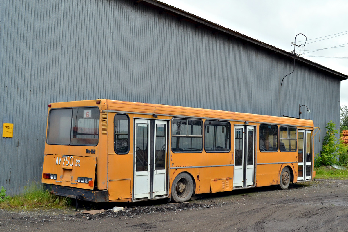 Свердловская область, ЛиАЗ-5256.00 № АУ 750 66