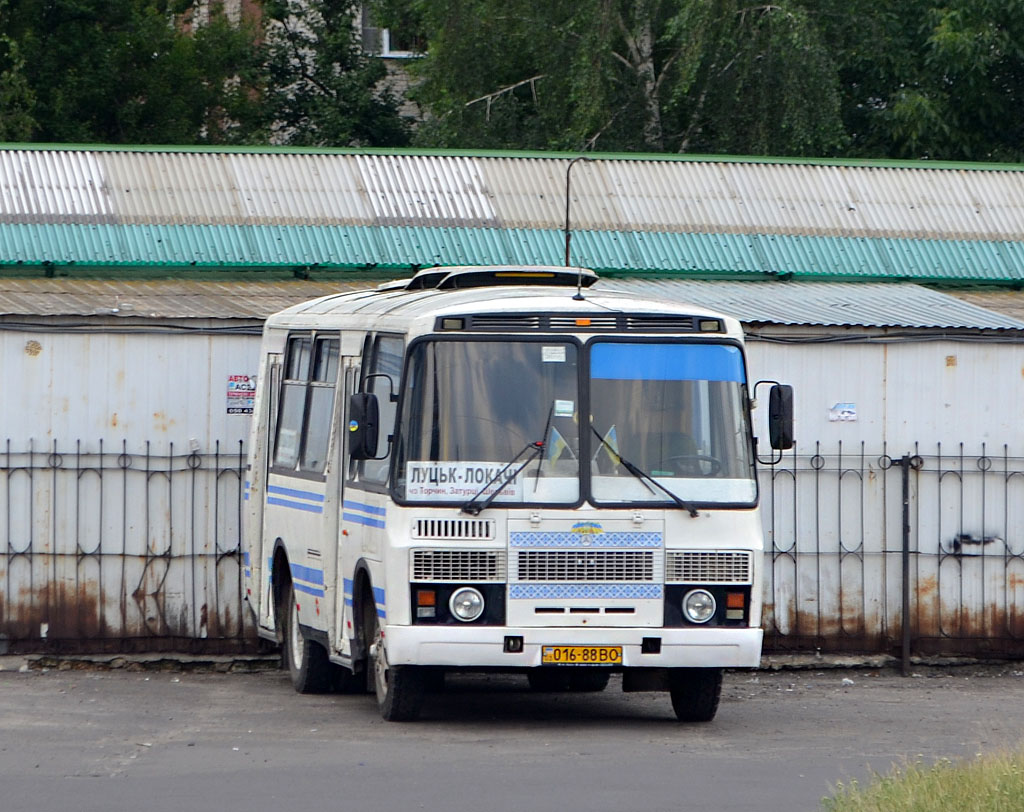 Волынская область, ПАЗ-3205  (все) № 016-88 ВО