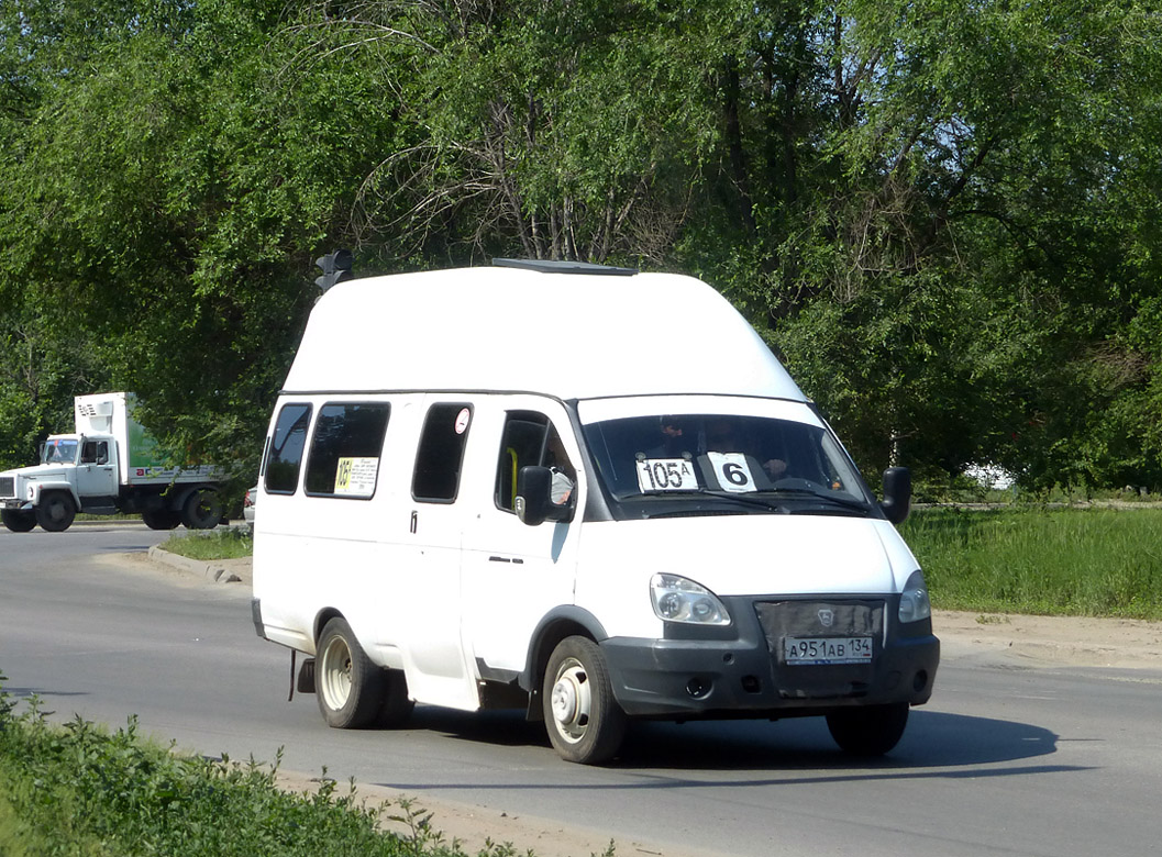 Волгоградская область, Луидор-225000 (ГАЗ-322133) № А 951 АВ 134