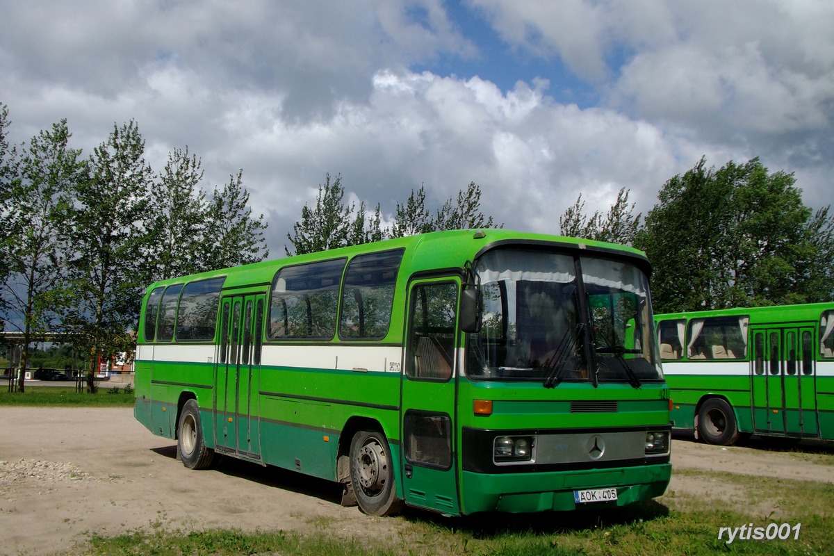 Литва, Mercedes-Benz O303-11ÜHE № 421